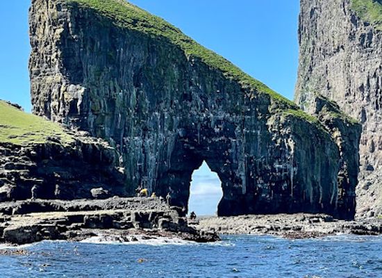 faroe-islands/sorvagur/landmark/bluegate-fo-boat-tours