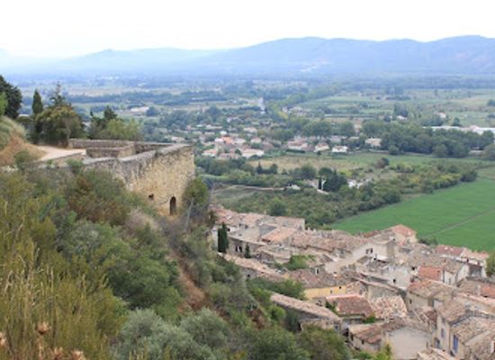 france/luberon/landmark/chateau-de-cadenet