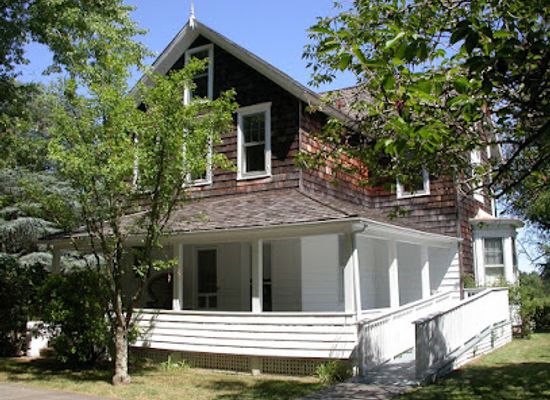 new-york/the-hamptons/landmark/pollock-krasner-house