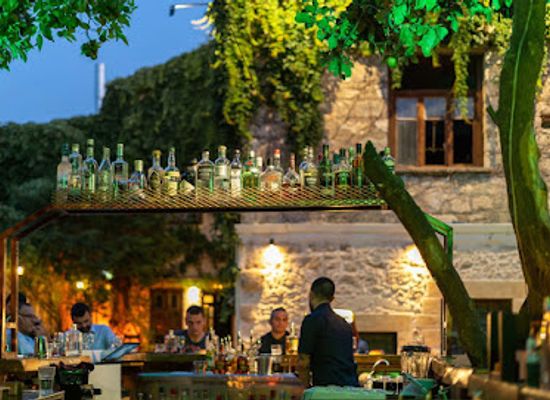 greece/rethymno/landmark/ali-vafi-s-garden