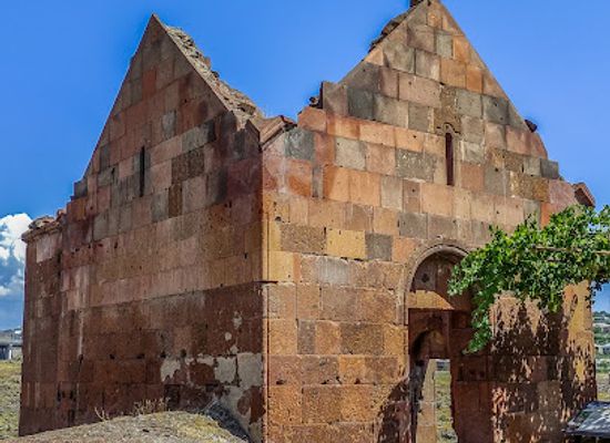 armenia/aragatsotn/landmark/spitakavor-church