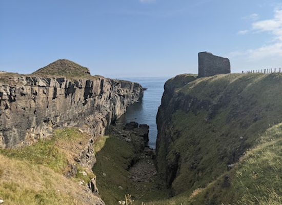 united-kingdom/caithness/attraction/castle-of-old-wick-2