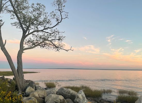 connecticut/greenwich-point-park/landmark/greenwich-point-beach
