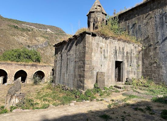 armenia/tatev-monastery/landmark/great-hermitage-of-tatev