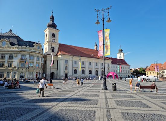 romania/sibiu-area/landmark/the-large-square