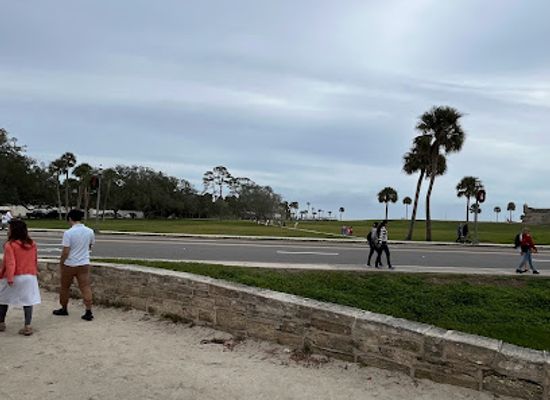 florida/northeast-florida/landmark/old-city-gates