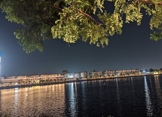 india/raipur/landmark/marine-drive-telibandha-lake