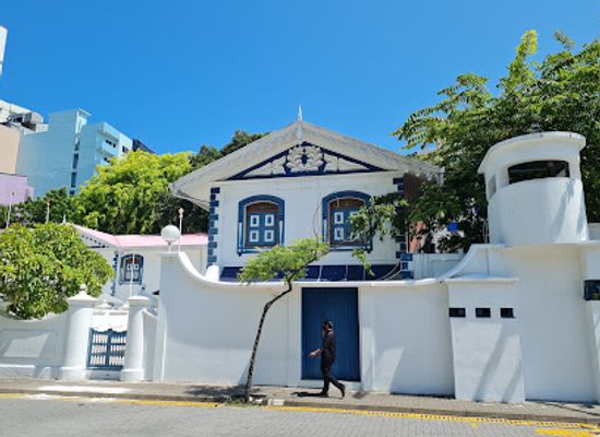 maldives/huraa/landmark/medhu-ziyaaraiy