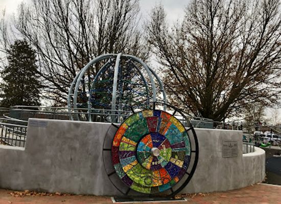 north-carolina/hickory/landmark/lowes-foods-city-park