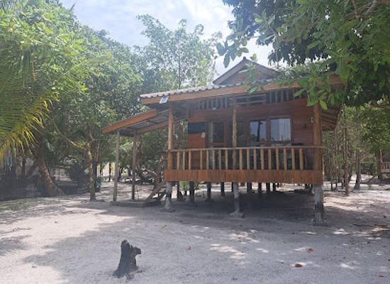 cambodia/koh-rong/landmark/funky-beach
