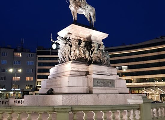 bulgaria/sofia-region/landmark/monument-to-the-tsar-liberator