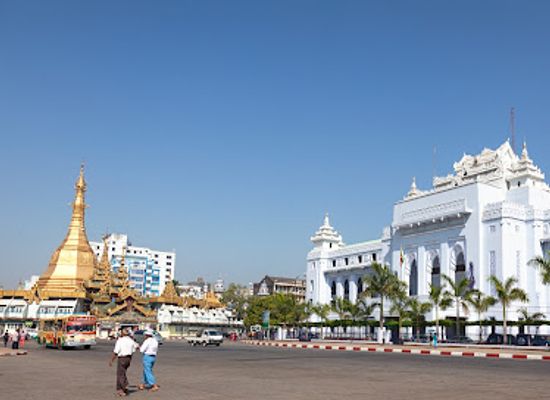 myanmar-burma/yangon/landmark/yangon-city-hall