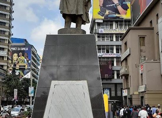 kenya/nairobi/landmark/tom-mboya-memorial-statue
