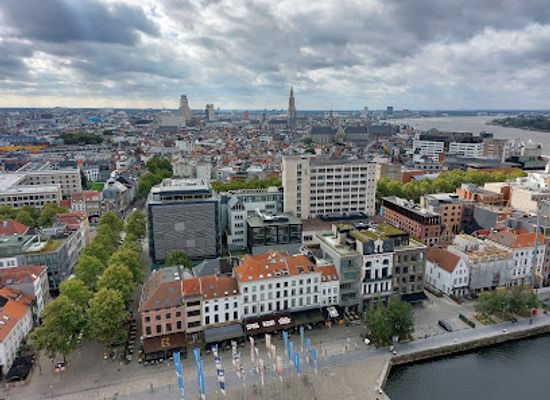 belgium/antwerp/eilandje/landmark/mas-museum-aan-de-stroom