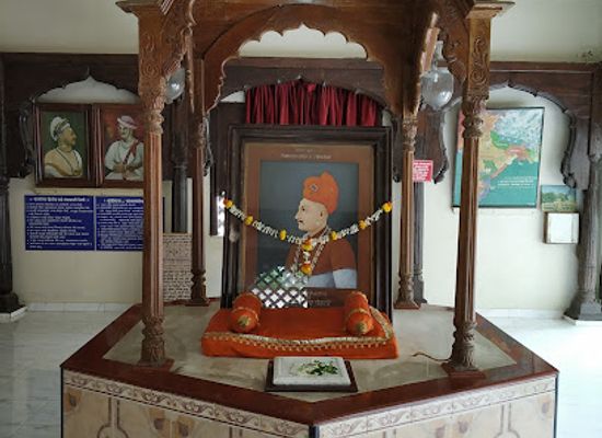 india/pune/landmark/shrimant-balaji-peshwe-nidhan-sthan