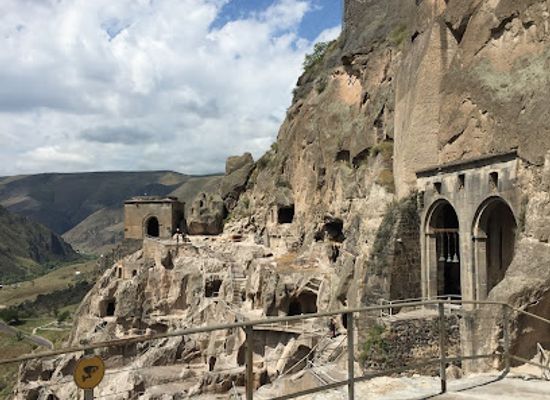 georgia/guria/landmark/vardzia