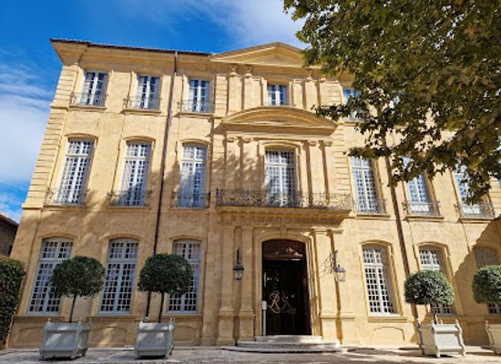 france/aix-en-provence/mazarin-district/landmark/hotel-de-caumont