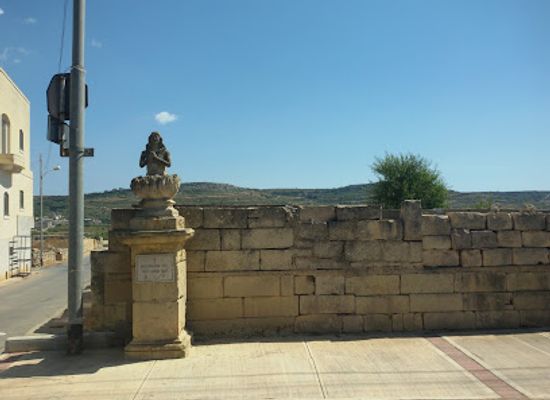 malta/mgarr/landmark/mgarr-old-cemetery-landmark