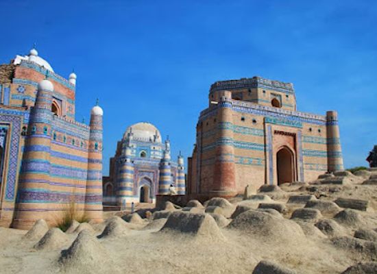 pakistan/cholistan-desert/landmark/tomb-of-javindi-bibi