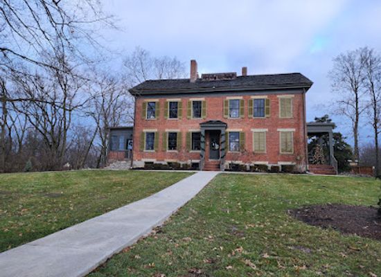 ohio/southeast-ohio/landmark/historic-hunt-house