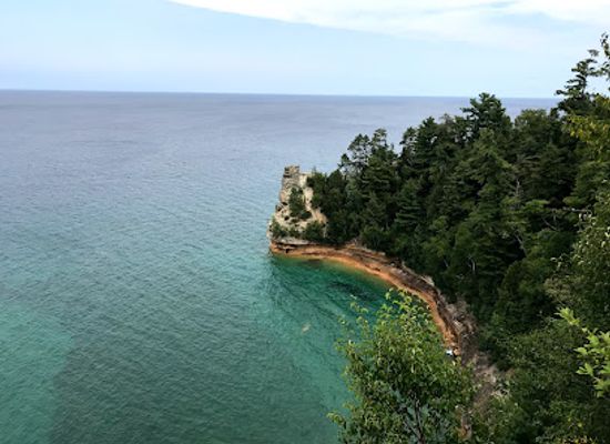 michigan/upper-peninsula/landmark/munising-falls-visitor-center