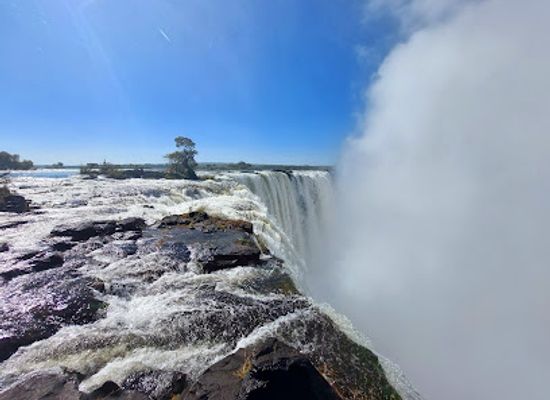 zambia/victoria-falls/landmark/rock-pool