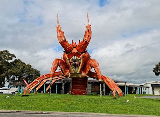 australia/south-east-south-australia/landmark/the-big-lobster