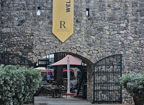 curacao/tera-kora/landmark/renaissance-mall-rif-fort