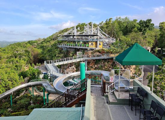 jamaica/runaway-bay-area/landmark/jamaican-bobsled-rollercoaster