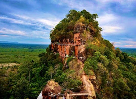 thailand/northeastern-thailand-isan/landmark/wat-phu-tok