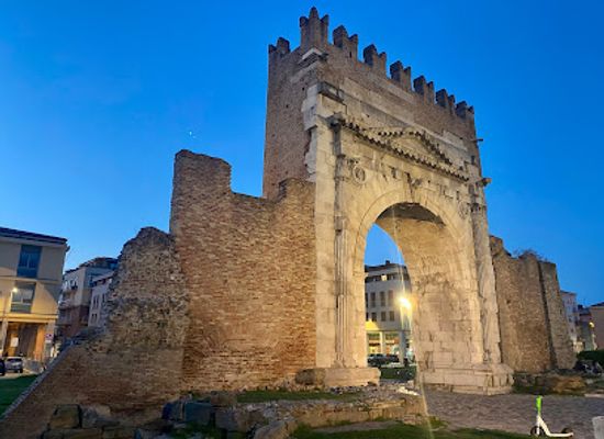 italy/emilia-romagna-riviera/landmark/arco-di-augusto