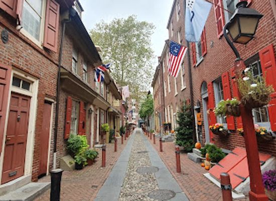 pennsylvania/delaware-valley/landmark/elfreth-s-alley-museum