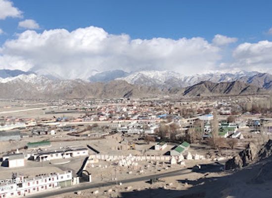 india/leh/landmark/offside-cafe