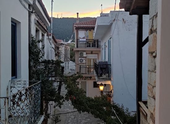 greece/skiathos/landmark/skiathitiko-spiti