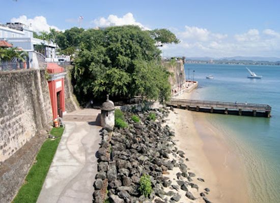 puerto-rico/mona-passage/landmark/puerta-de-san-juan
