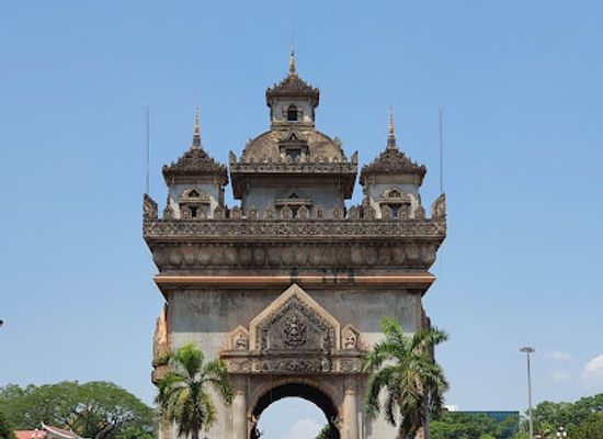 laos/vientiane/chanthabouly/landmark/fountain