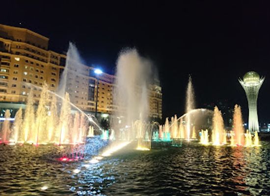kazakhstan/nur-sultan/astana-city/landmark/singing-fountain