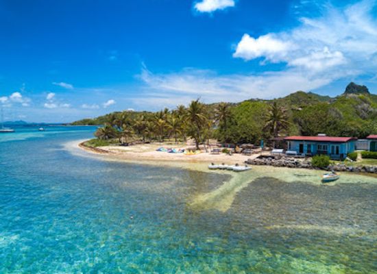 saint-vincent-and-the-grenadines/union-island/landmark/jt-pro-center