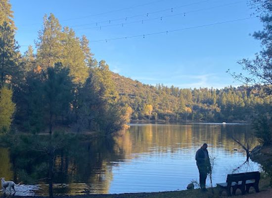 arizona/yavapai-county/landmark/river-s-bench