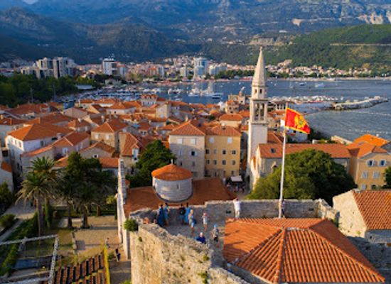 montenegro/tivat/landmark/mis-travel-agency