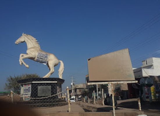 pakistan/central-punjab/landmark/ghora-chowk