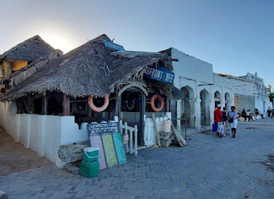 kenya/lamu/landmark/seafront-cafe
