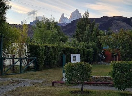 argentina/el-chalten/landmark/la-vineria-grill-pasta