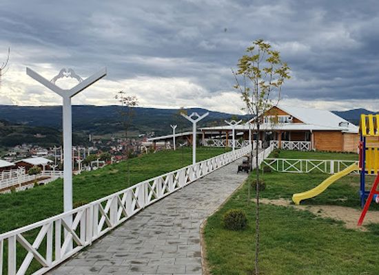 kosovo/kamenica/landmark/elizar-and-joni-ranch