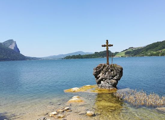 austria/salzkammergut-lakes/landmark/kreuzstein-wasserfall