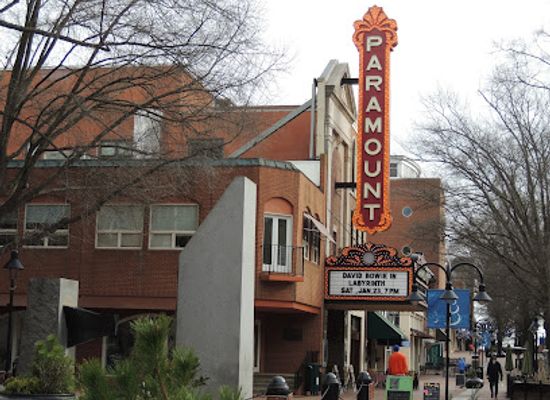 virginia/charlottesville/landmark/the-paramount-theater