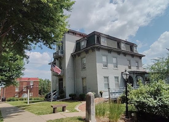 iowa/burlington/landmark/garrett-phelps-house-museum