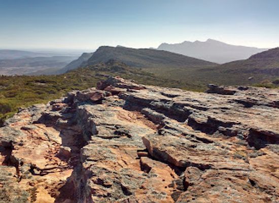 australia/flinders-ranges/landmark/rawnsley-bluff