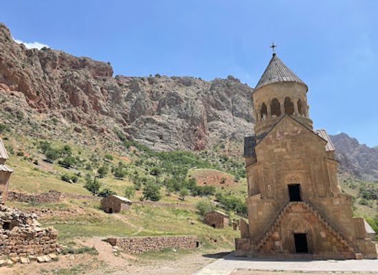 armenia/noravank-monastery/landmark/noravank-parking