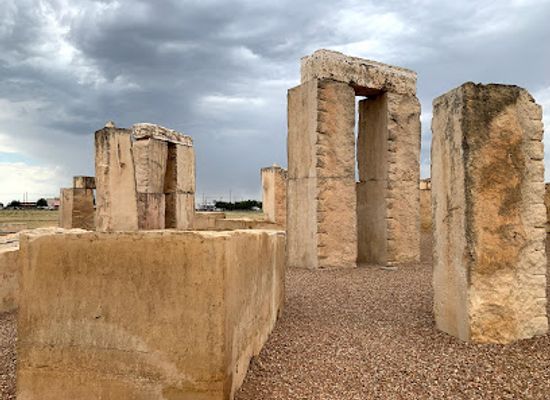 texas/permian-basin/landmark/stonehenge-replica